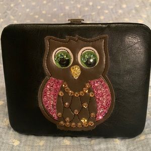 NWOT Crystal Owl Wallet